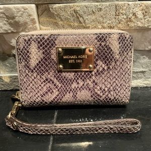 Michael Kors Wallet/Clutch